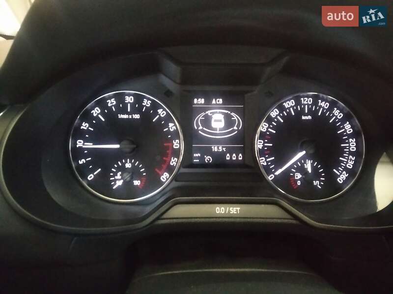 Універсал Skoda Octavia 2013 в Харкові