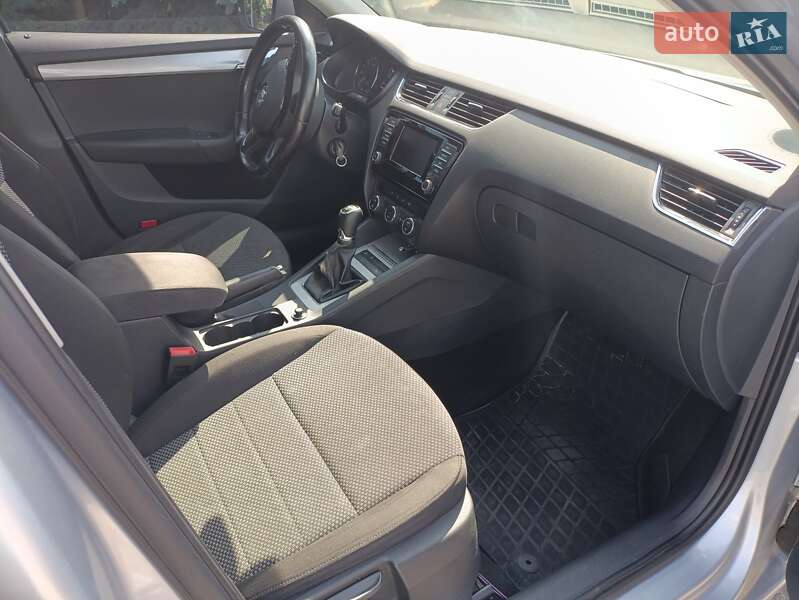 Універсал Skoda Octavia 2013 в Харкові