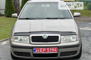 Універсал Skoda Octavia 2010 в Луцьку