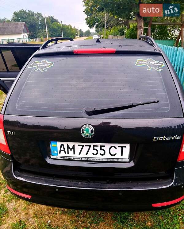 Универсал Skoda Octavia 2012 в Олевске