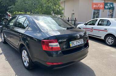 Лифтбек Skoda Octavia 2013 в 