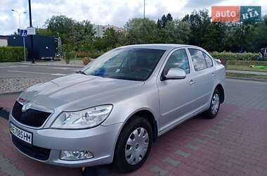 Лифтбек Skoda Octavia 2010 в Львове