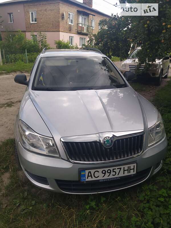 Универсал Skoda Octavia 2009 в Луцке