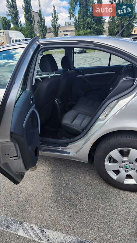 Лифтбек Skoda Octavia 2012 в Киеве фото 13 Лифтбек Skoda Octavia 2012 в Киеве