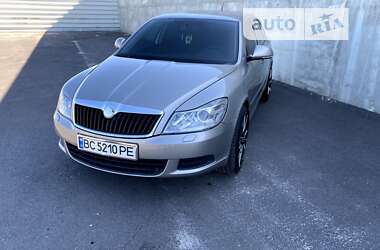 Лифтбек Skoda Octavia 2010 в Львове