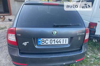 Универсал Skoda Octavia 2009 в Добромиле