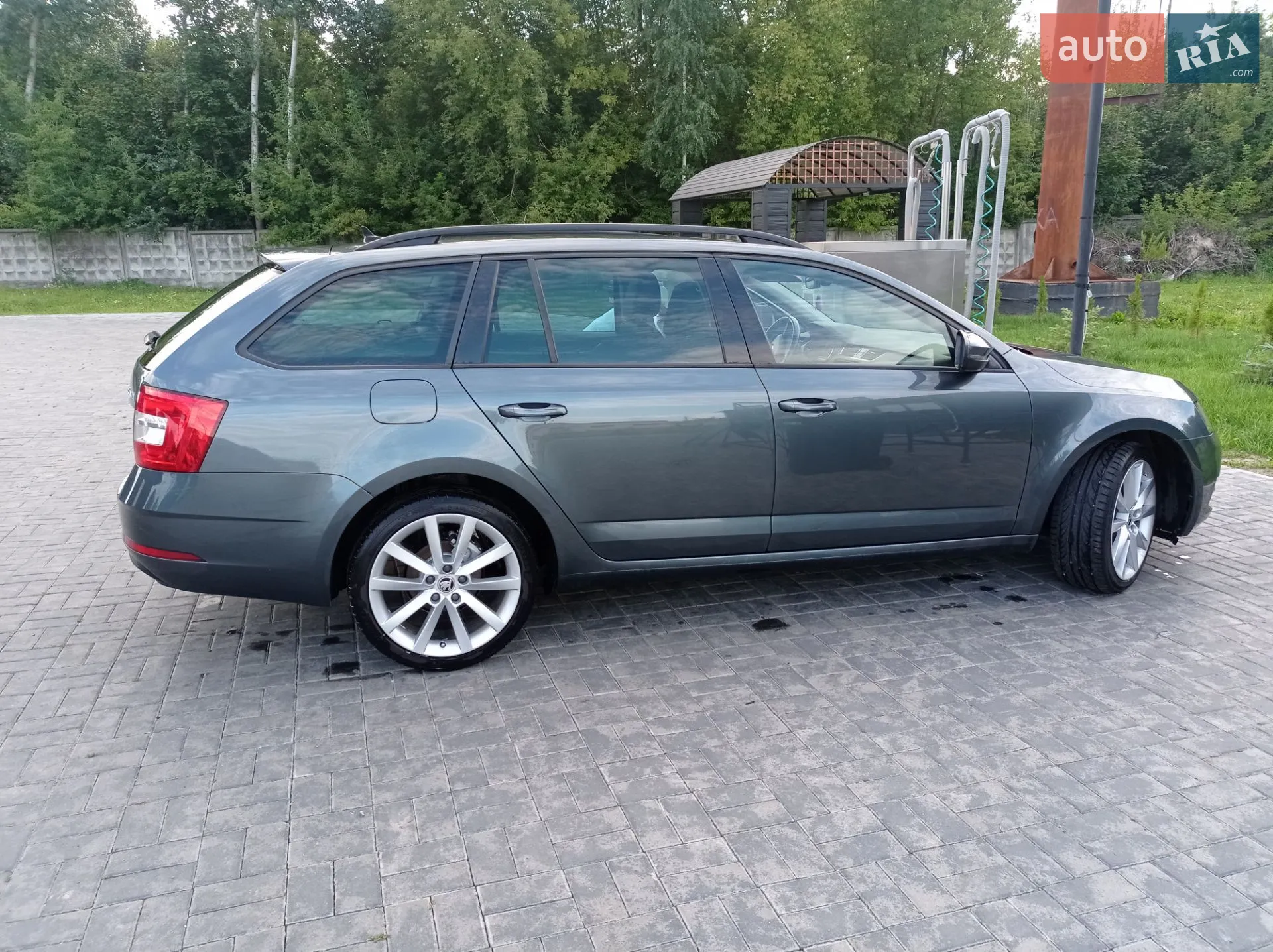 2017 Skoda Octavia - мініатюра 12