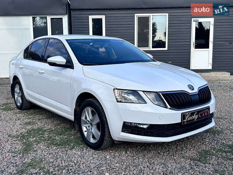 Лифтбек Skoda Octavia 2017 в Одессе
