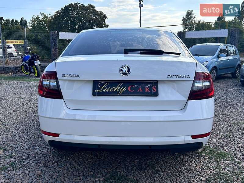 Лифтбек Skoda Octavia 2017 в Одессе