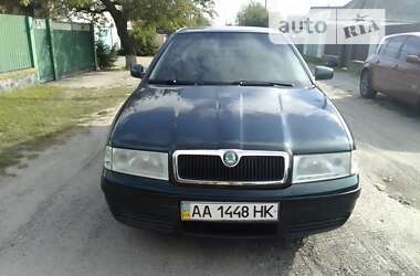 Лифтбек Skoda Octavia 2001 в Черкассах