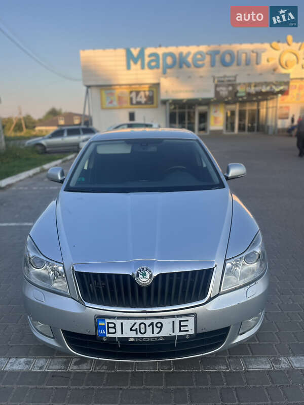 Лифтбек Skoda Octavia 2011 в Шишаки