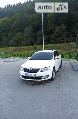 Универсал Skoda Octavia 2014 в Онуфриевке