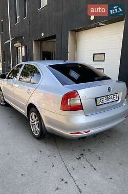 Лифтбек Skoda Octavia 2012 в 