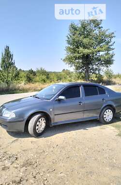 Лифтбек Skoda Octavia 2004 в Чорткове