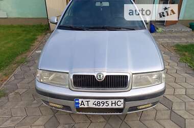 Лифтбек Skoda Octavia 2002 в Спасе