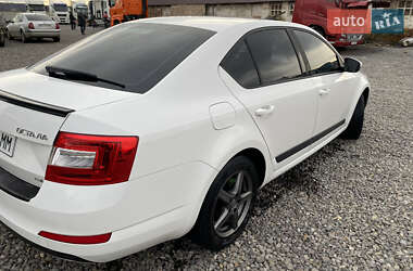 Лифтбек Skoda Octavia 2013 в Иршаве