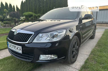 Універсал Skoda Octavia 2011 в Черкасах