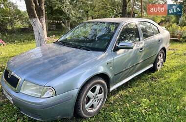 Лифтбек Skoda Octavia 2005 в 