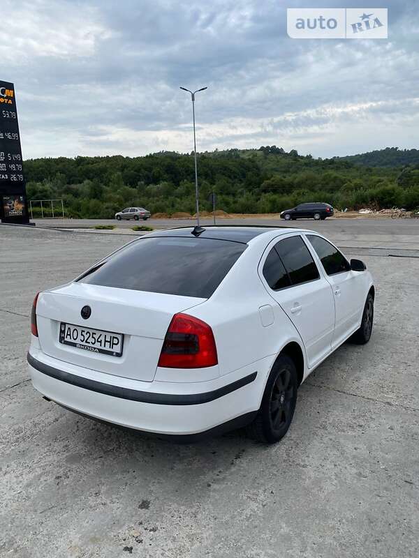 Лифтбек Skoda Octavia 2006 в Мукачево