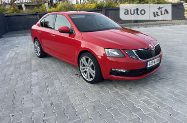 Ліфтбек Skoda Octavia 2017 в Чернівцях