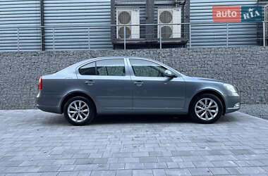 Ліфтбек Skoda Octavia 2012 в 