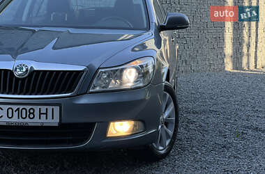 Ліфтбек Skoda Octavia 2012 в 