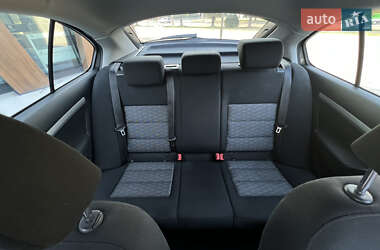 Ліфтбек Skoda Octavia 2012 в 