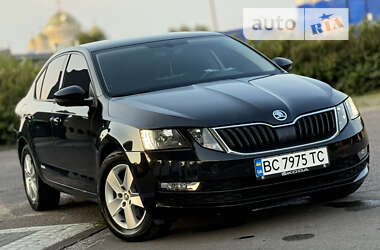 Лифтбек Skoda Octavia 2017 в Дрогобыче