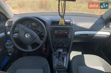 Лифтбек Skoda Octavia 2006 в  фото 10 Лифтбек Skoda Octavia 2006 в