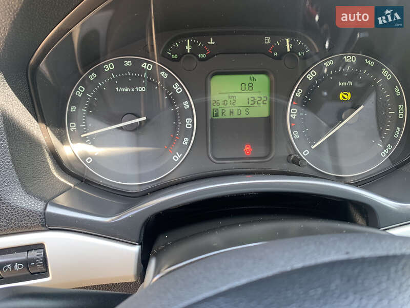 Ліфтбек Skoda Octavia 2006 в Києві фото 11 Ліфтбек Skoda Octavia 2006 в Києві