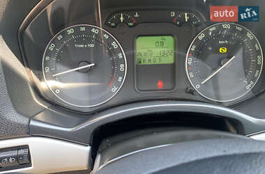 Лифтбек Skoda Octavia 2006 в  фото 11 Лифтбек Skoda Octavia 2006 в