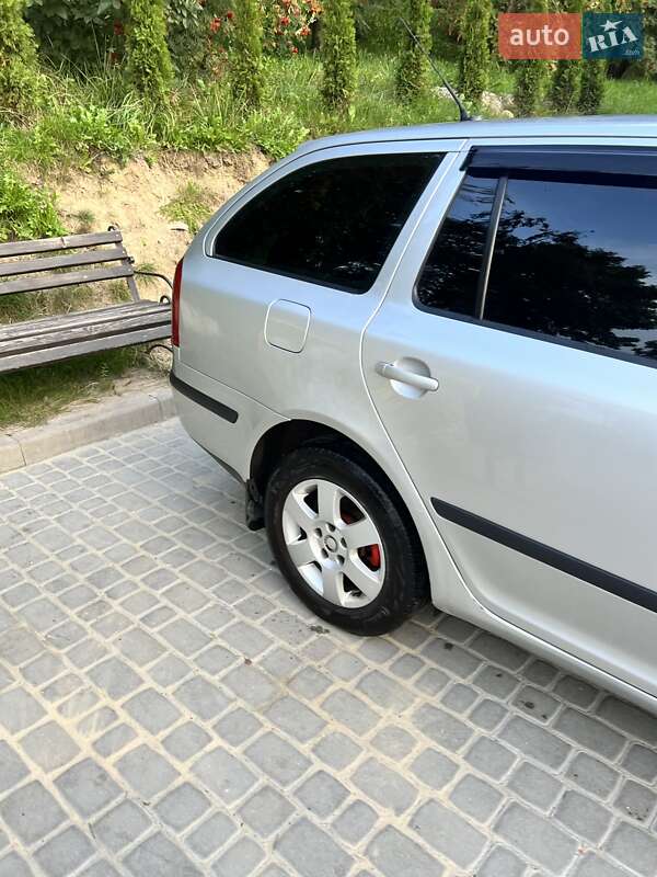 Универсал Skoda Octavia 2006 в Львове