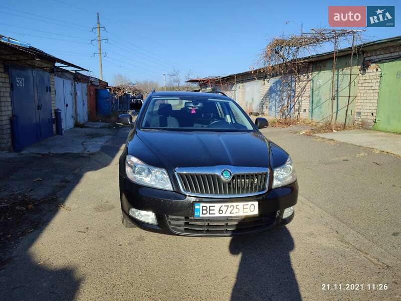 Універсал Skoda Octavia 2011 в Миколаєві
