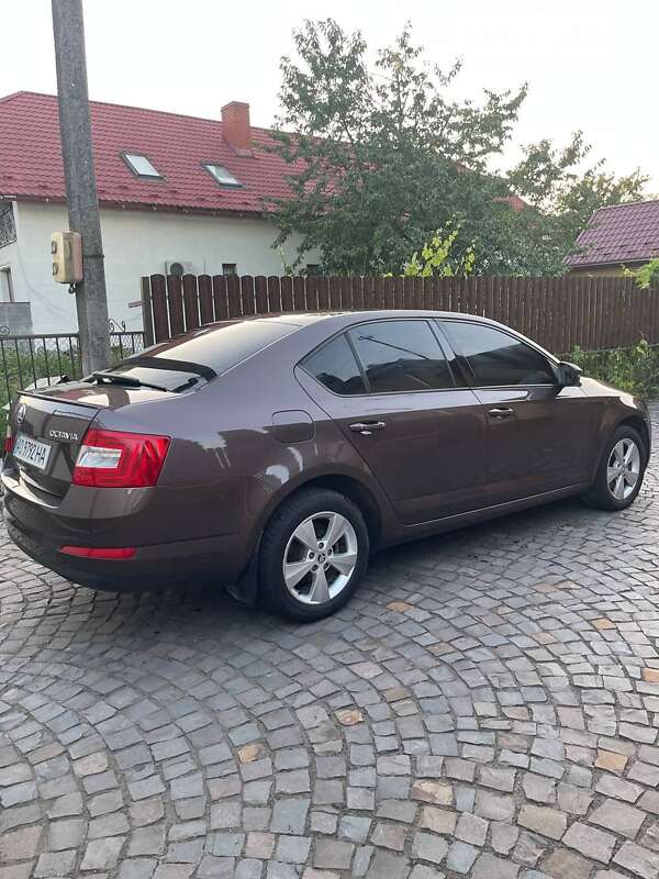 Лифтбек Skoda Octavia 2013 в Мукачево