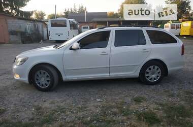 Універсал Skoda Octavia 2011 в Тульчині