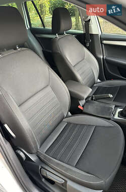 Універсал Skoda Octavia 2017 в Острозі