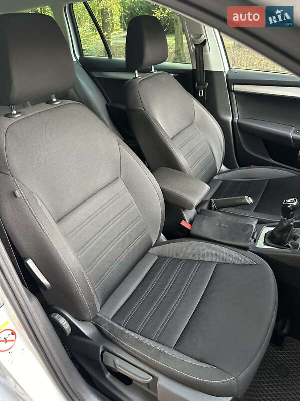 Универсал Skoda Octavia 2017 в Остроге