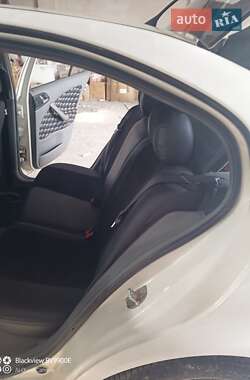 Лифтбек Skoda Octavia 2002 в 
