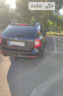 Універсал Skoda Octavia 2011 в Ужгороді