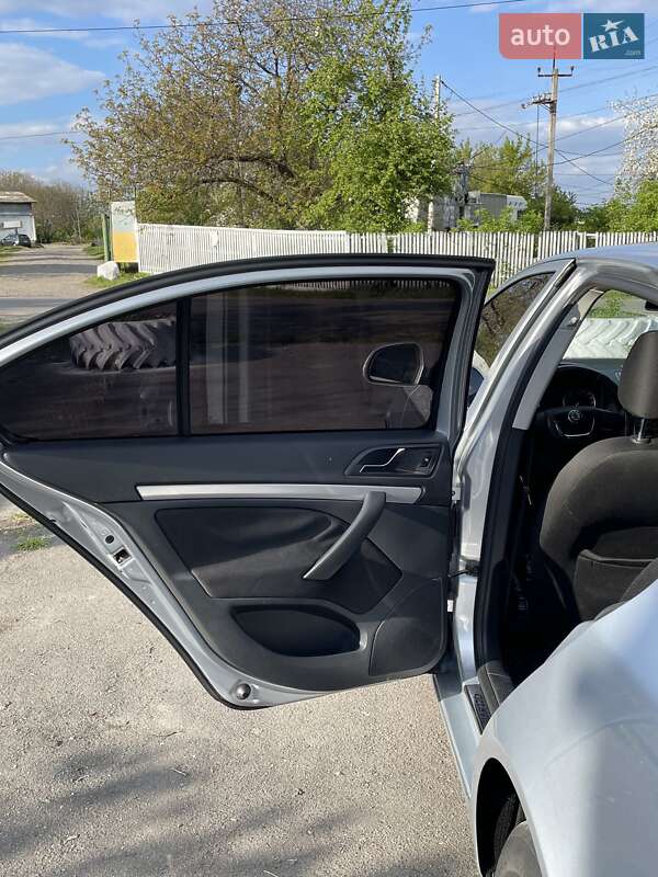 Ліфтбек Skoda Octavia 2012 в Монастирищеві фото 13 Ліфтбек Skoda Octavia 2012 в Монастирищеві