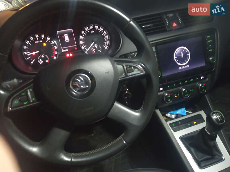 Универсал Skoda Octavia 2014 в Каменском