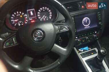 Универсал Skoda Octavia 2014 в 