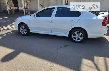 Лифтбек Skoda Octavia 2012 в Кривом Роге