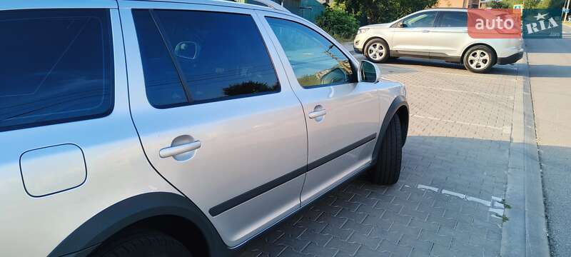 Універсал Skoda Octavia 2011 в Хмельницькому