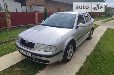 Лифтбек Skoda Octavia 2002 в Болехове