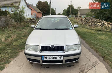 Лифтбек Skoda Octavia 2001 в 