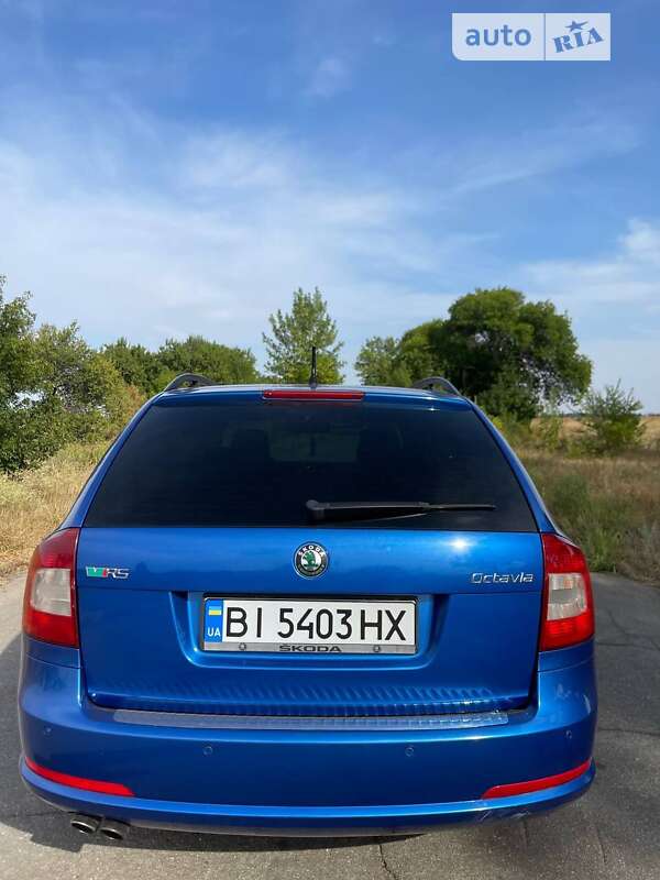 Універсал Skoda Octavia 2010 в Нових Санжарах