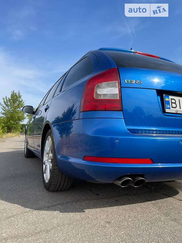Універсал Skoda Octavia 2010 в Нових Санжарах