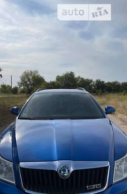 Универсал Skoda Octavia 2010 в 