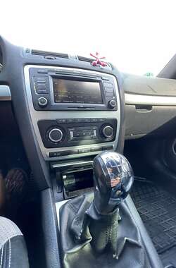 Универсал Skoda Octavia 2010 в 